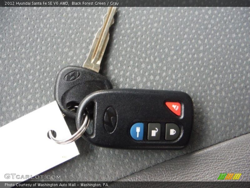 Black Forest Green / Gray 2012 Hyundai Santa Fe SE V6 AWD