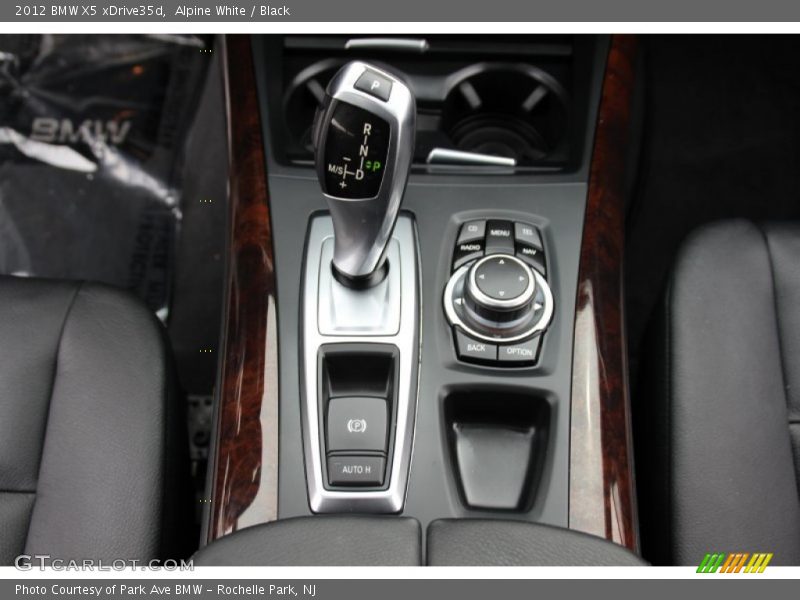 Alpine White / Black 2012 BMW X5 xDrive35d