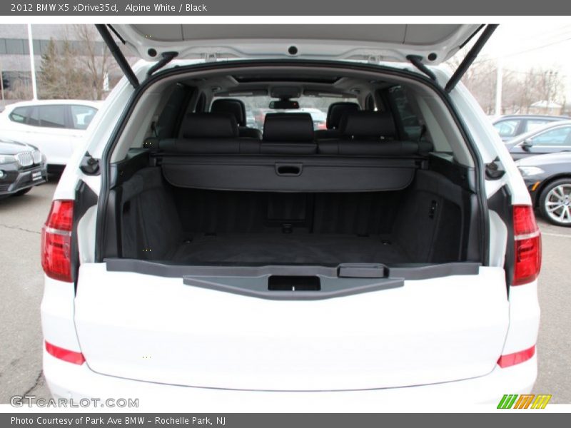 Alpine White / Black 2012 BMW X5 xDrive35d