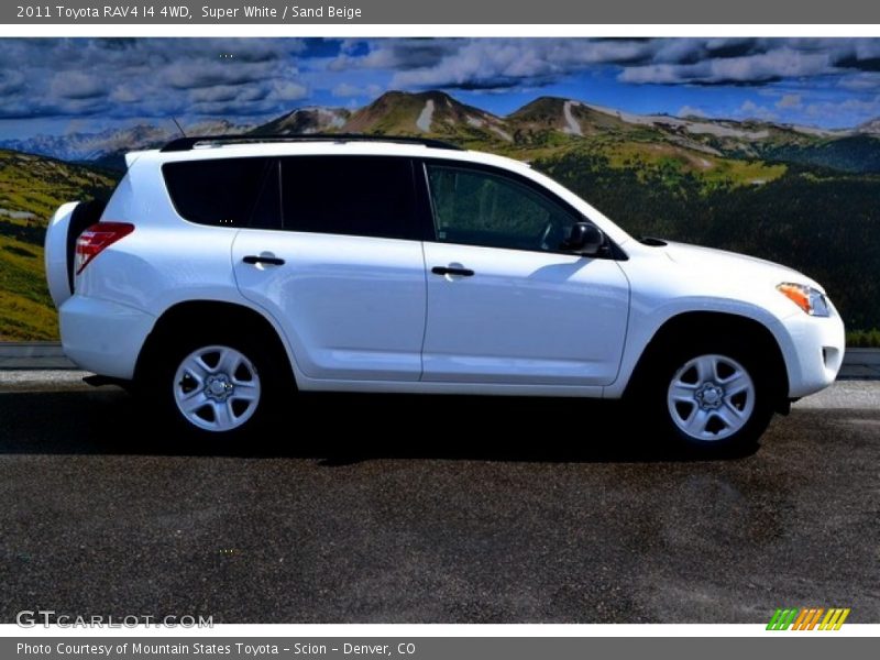 Super White / Sand Beige 2011 Toyota RAV4 I4 4WD