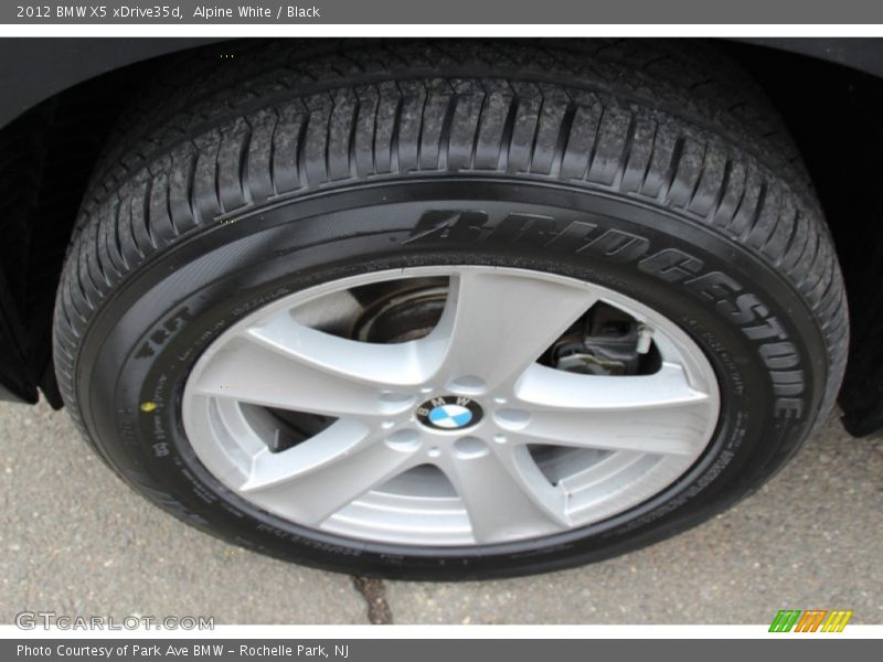 Alpine White / Black 2012 BMW X5 xDrive35d