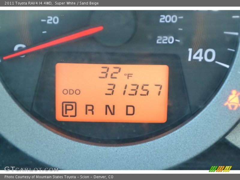 Super White / Sand Beige 2011 Toyota RAV4 I4 4WD