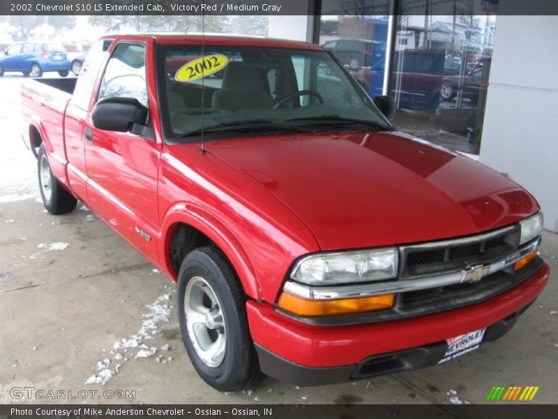 Victory Red / Medium Gray 2002 Chevrolet S10 LS Extended Cab
