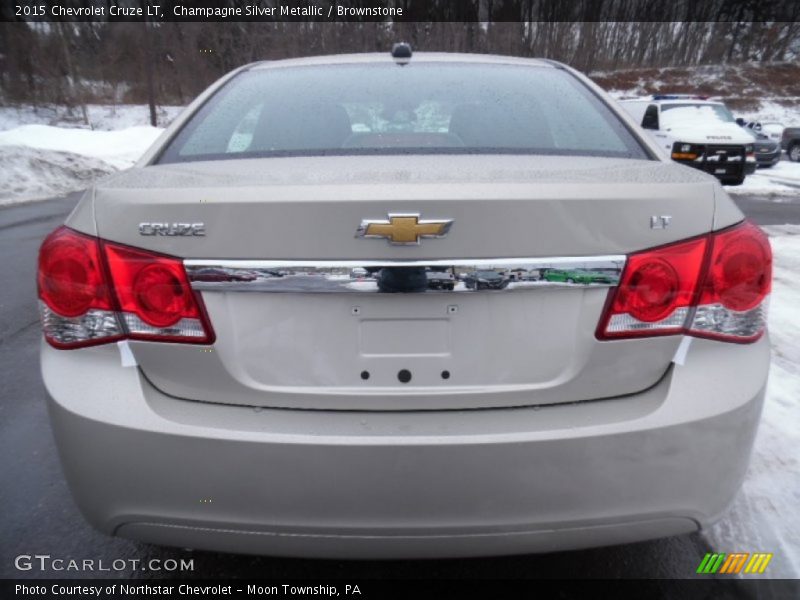 Champagne Silver Metallic / Brownstone 2015 Chevrolet Cruze LT