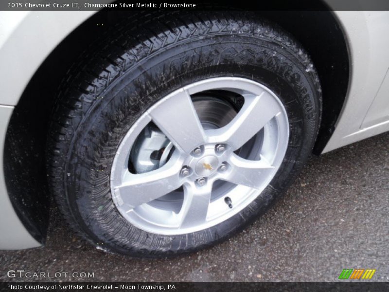 Champagne Silver Metallic / Brownstone 2015 Chevrolet Cruze LT
