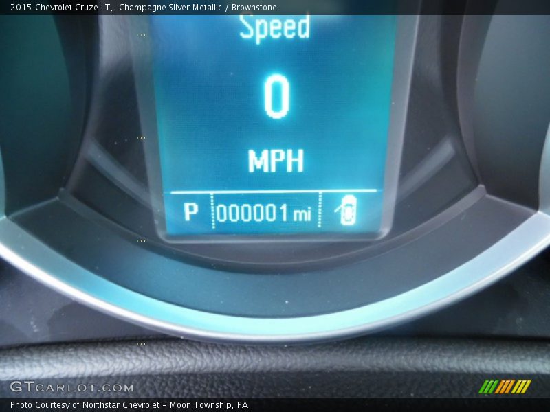 Champagne Silver Metallic / Brownstone 2015 Chevrolet Cruze LT