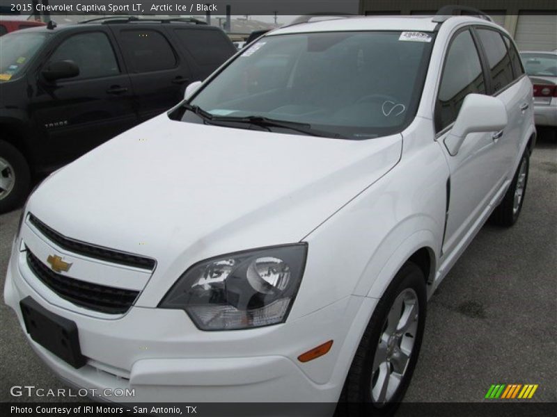 Arctic Ice / Black 2015 Chevrolet Captiva Sport LT