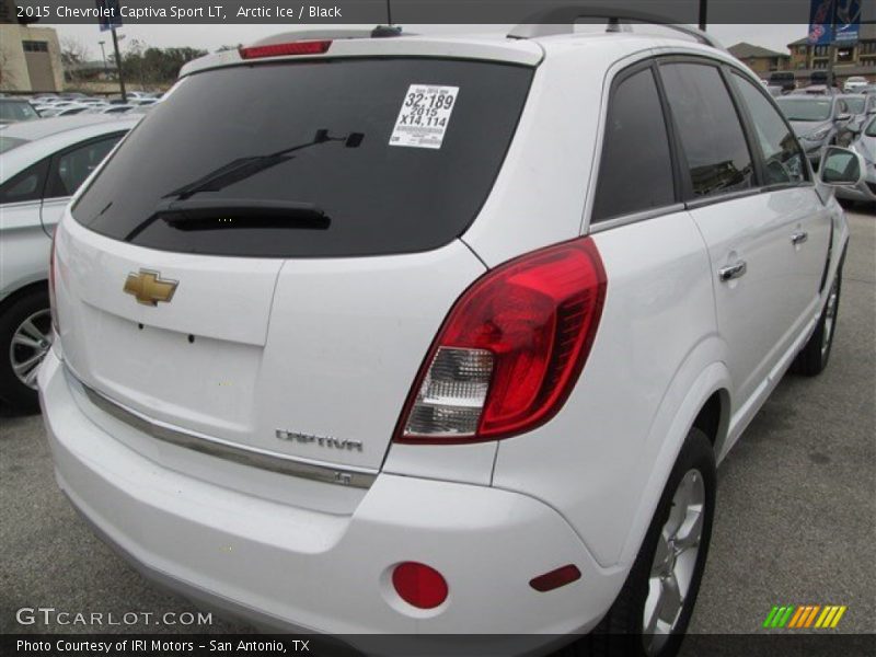 Arctic Ice / Black 2015 Chevrolet Captiva Sport LT