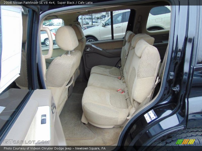 Rear Seat of 2008 Pathfinder SE V8 4x4