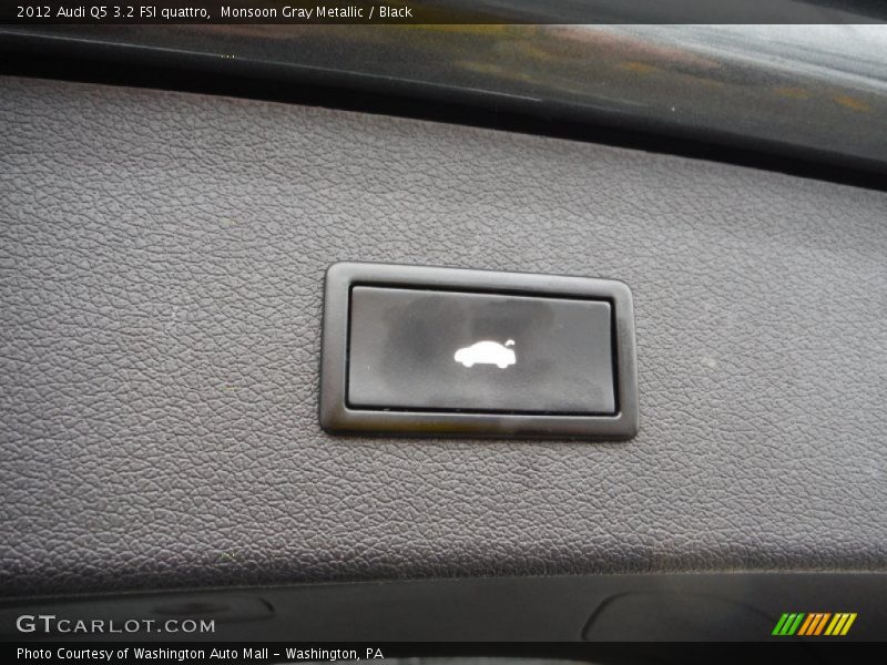 Monsoon Gray Metallic / Black 2012 Audi Q5 3.2 FSI quattro