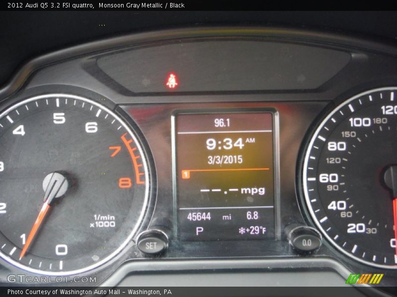 Monsoon Gray Metallic / Black 2012 Audi Q5 3.2 FSI quattro