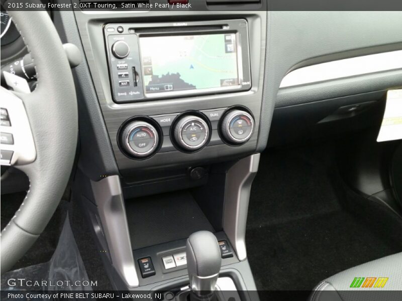 Satin White Pearl / Black 2015 Subaru Forester 2.0XT Touring