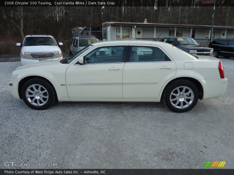 Cool Vanilla White / Dark Slate Gray 2008 Chrysler 300 Touring