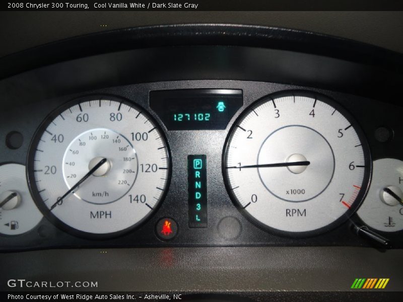 Cool Vanilla White / Dark Slate Gray 2008 Chrysler 300 Touring