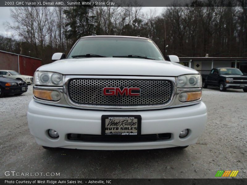 Summit White / Stone Gray 2003 GMC Yukon XL Denali AWD