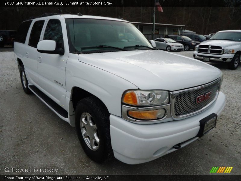 Summit White / Stone Gray 2003 GMC Yukon XL Denali AWD