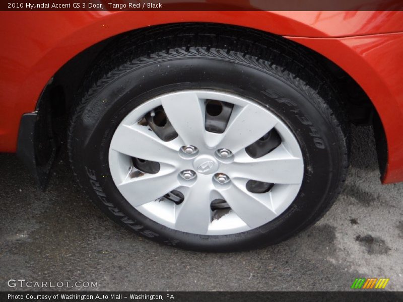 Tango Red / Black 2010 Hyundai Accent GS 3 Door