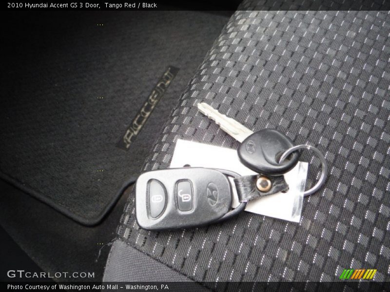 Tango Red / Black 2010 Hyundai Accent GS 3 Door