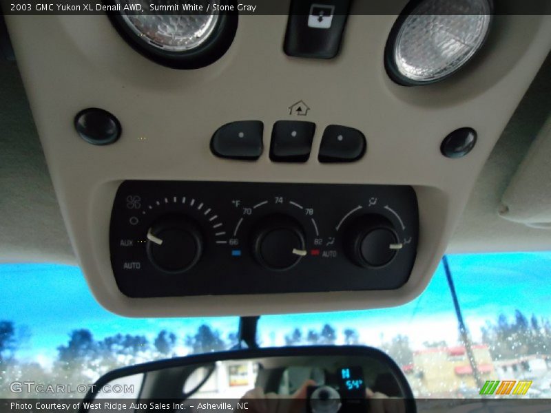 Summit White / Stone Gray 2003 GMC Yukon XL Denali AWD