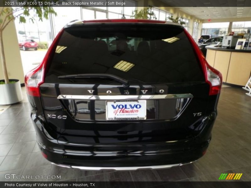 Black Sapphire Metallic / Soft Beige 2015 Volvo XC60 T5 Drive-E