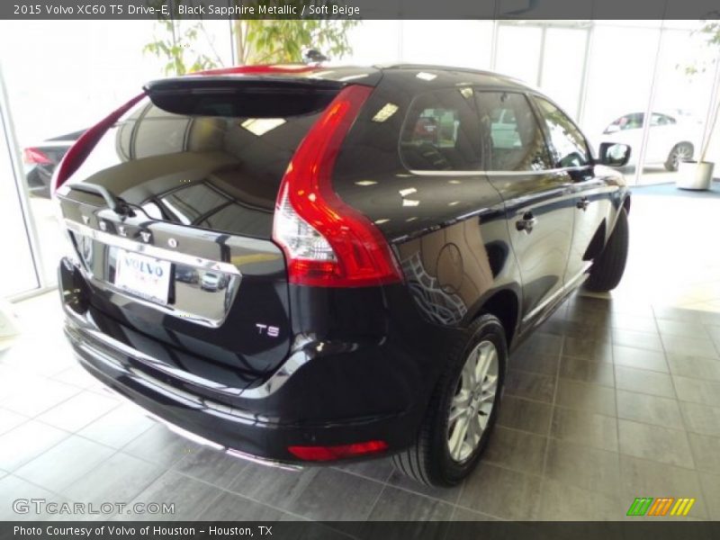 Black Sapphire Metallic / Soft Beige 2015 Volvo XC60 T5 Drive-E
