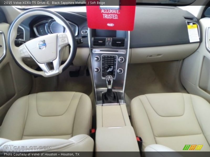 Black Sapphire Metallic / Soft Beige 2015 Volvo XC60 T5 Drive-E
