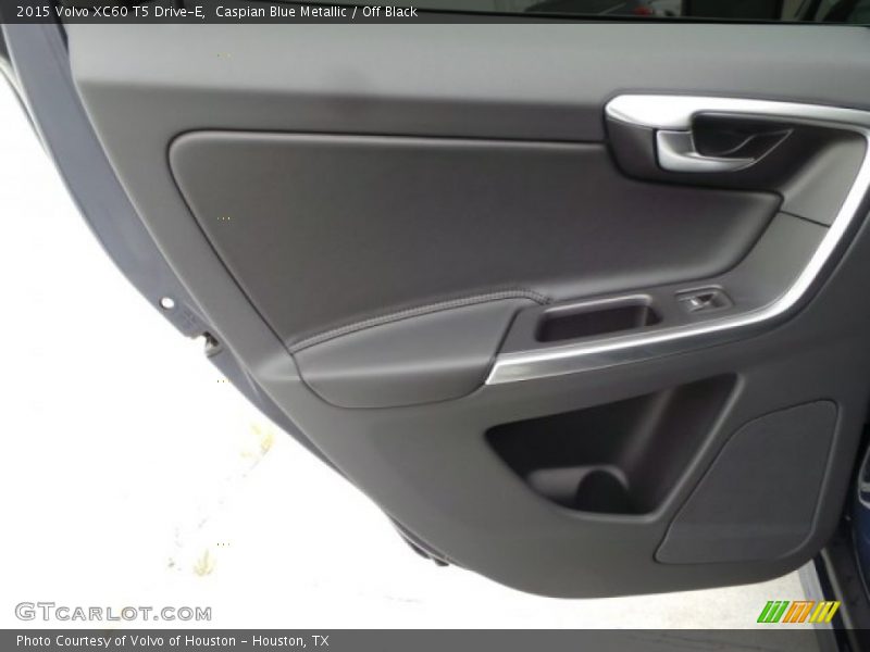 Caspian Blue Metallic / Off Black 2015 Volvo XC60 T5 Drive-E