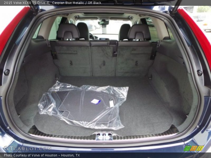 Caspian Blue Metallic / Off Black 2015 Volvo XC60 T5 Drive-E