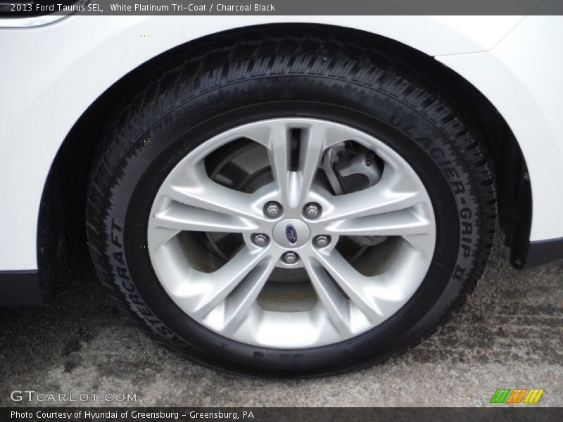 White Platinum Tri-Coat / Charcoal Black 2013 Ford Taurus SEL