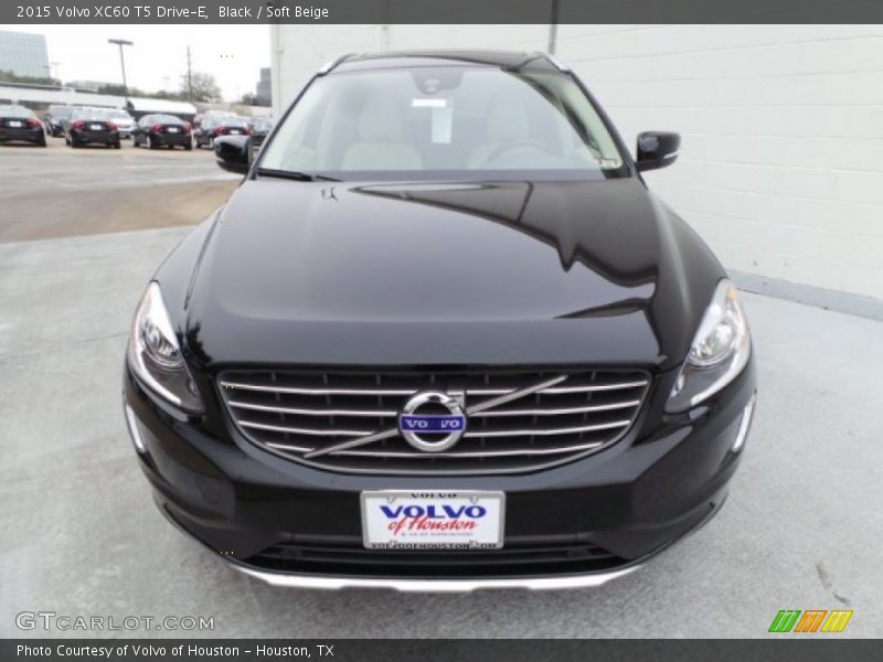 Black / Soft Beige 2015 Volvo XC60 T5 Drive-E