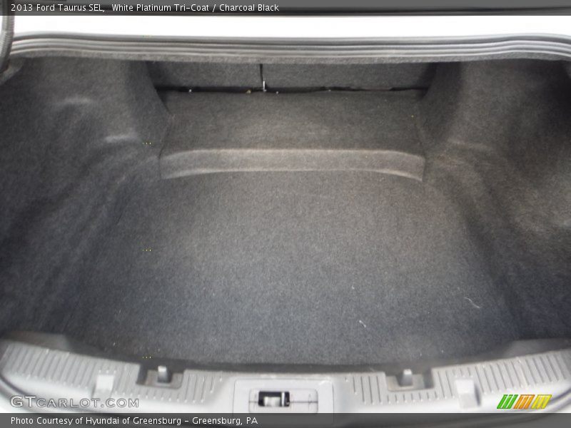 White Platinum Tri-Coat / Charcoal Black 2013 Ford Taurus SEL
