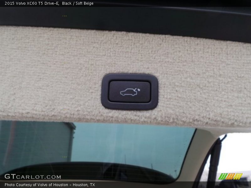 Black / Soft Beige 2015 Volvo XC60 T5 Drive-E