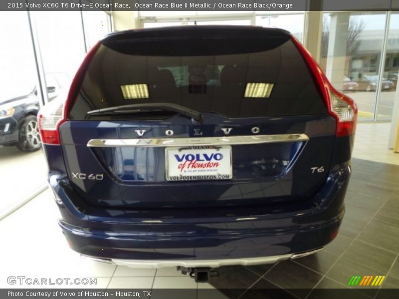 Ocean Race Blue II Metallic / Ocean Race Black/Orange 2015 Volvo XC60 T6 Drive-E Ocean Race