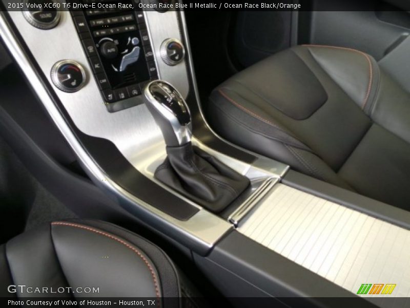 Ocean Race Blue II Metallic / Ocean Race Black/Orange 2015 Volvo XC60 T6 Drive-E Ocean Race