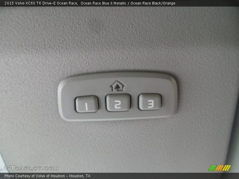 Ocean Race Blue II Metallic / Ocean Race Black/Orange 2015 Volvo XC60 T6 Drive-E Ocean Race