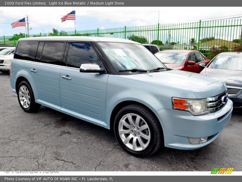 Front 3/4 View of 2009 Flex Limited