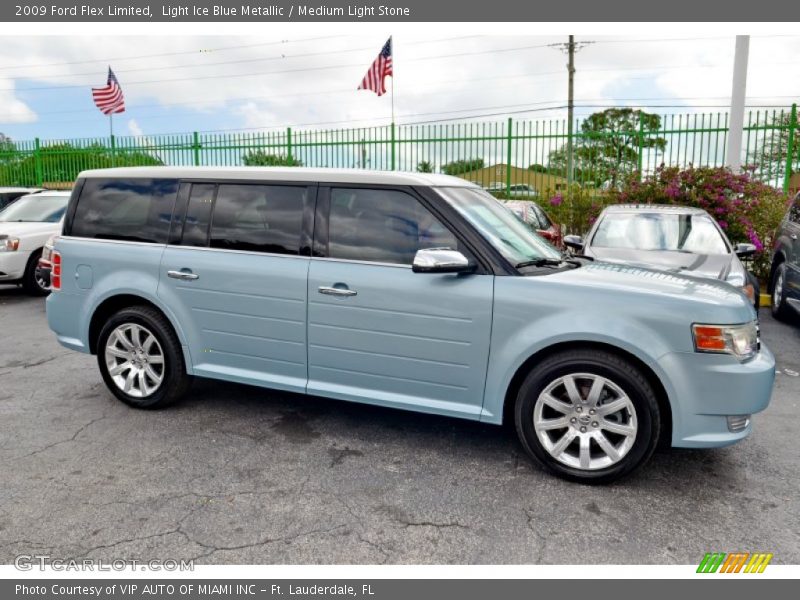 Light Ice Blue Metallic / Medium Light Stone 2009 Ford Flex Limited