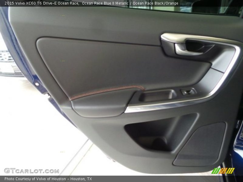 Ocean Race Blue II Metallic / Ocean Race Black/Orange 2015 Volvo XC60 T6 Drive-E Ocean Race