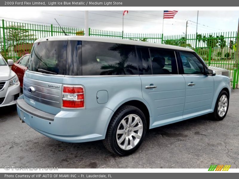 Light Ice Blue Metallic / Medium Light Stone 2009 Ford Flex Limited