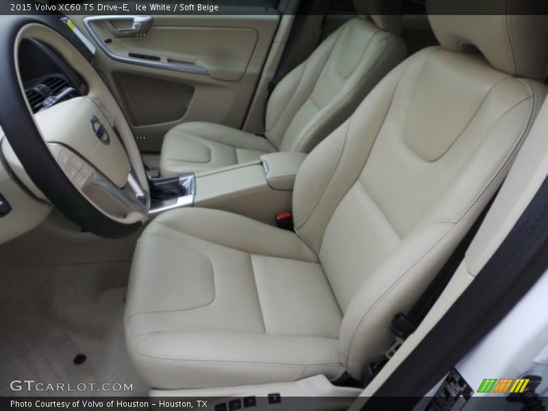 Ice White / Soft Beige 2015 Volvo XC60 T5 Drive-E
