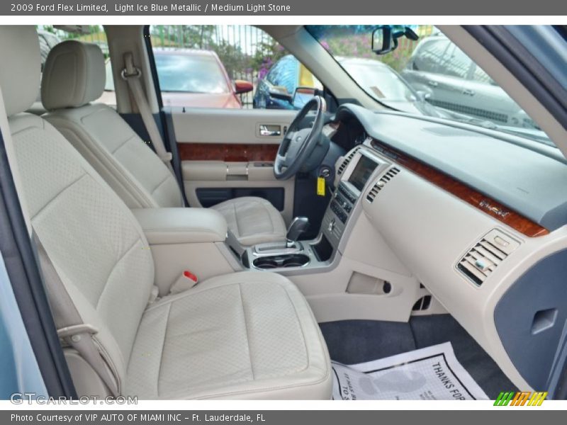 Front Seat of 2009 Flex Limited