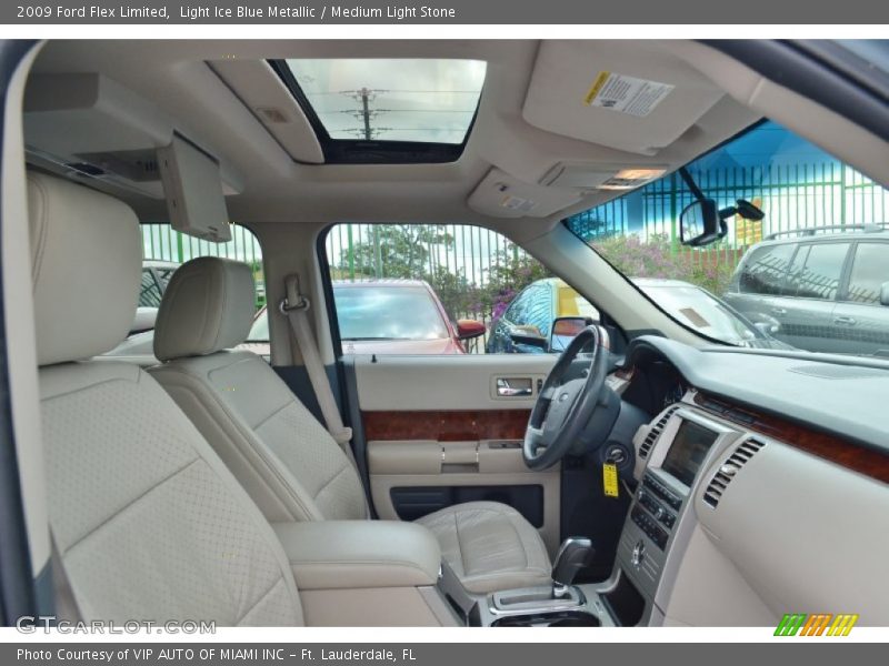Light Ice Blue Metallic / Medium Light Stone 2009 Ford Flex Limited