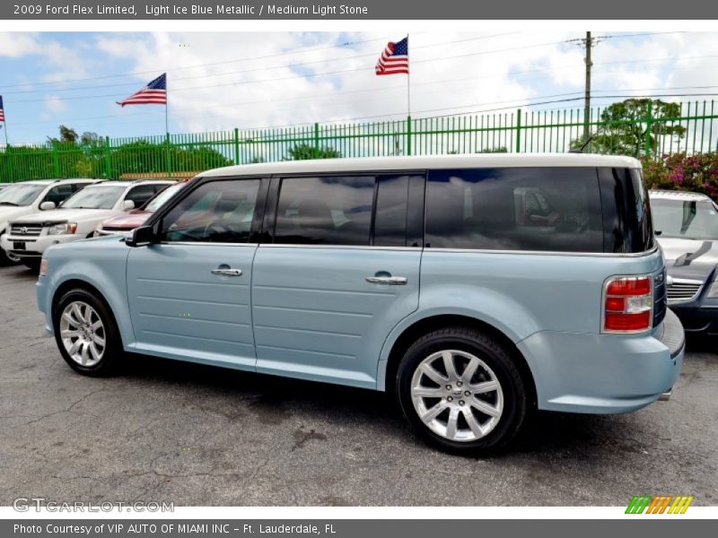 Light Ice Blue Metallic / Medium Light Stone 2009 Ford Flex Limited