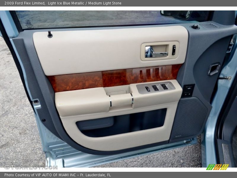 Door Panel of 2009 Flex Limited