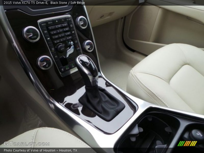  2015 XC70 T5 Drive-E 8 Speed Geartronic Automatic Shifter