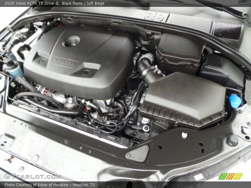  2015 XC70 T5 Drive-E Engine - 2.0 Liter DI Turbocharged DOHC 16-Valve VVT Drive-E 4 Cylinder