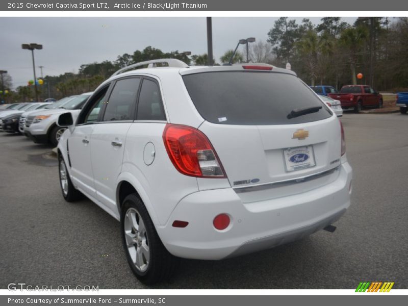 Arctic Ice / Black/Light Titanium 2015 Chevrolet Captiva Sport LTZ
