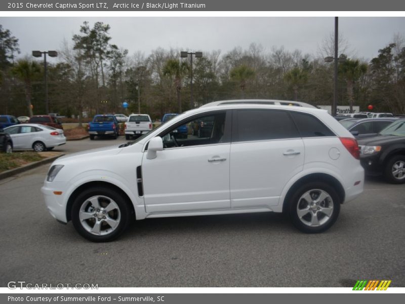 Arctic Ice / Black/Light Titanium 2015 Chevrolet Captiva Sport LTZ