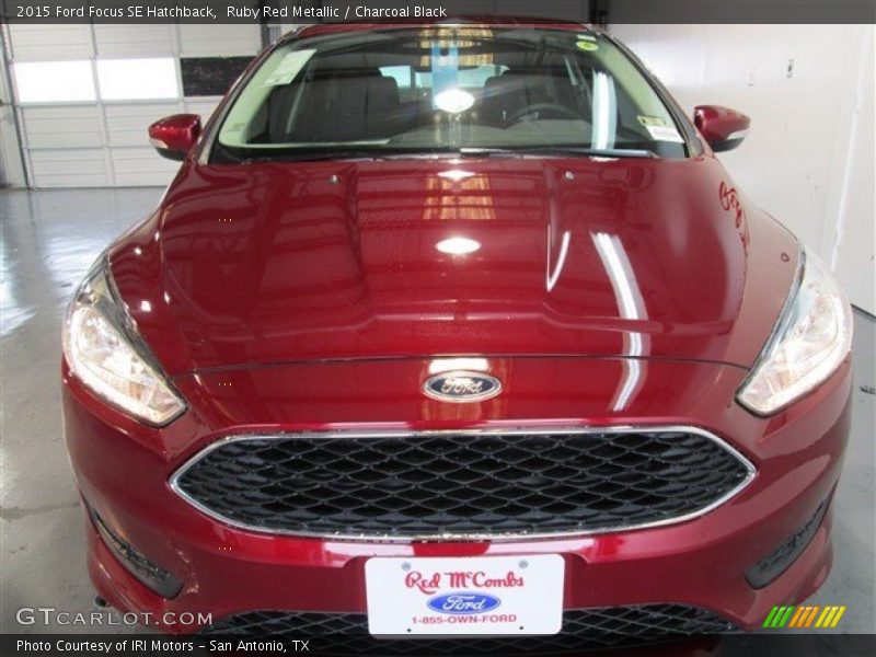 Ruby Red Metallic / Charcoal Black 2015 Ford Focus SE Hatchback