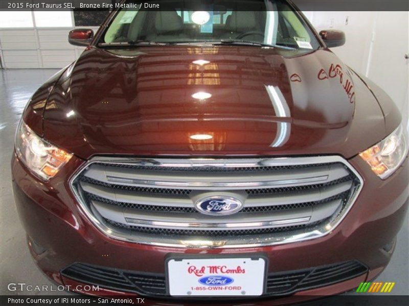 Bronze Fire Metallic / Dune 2015 Ford Taurus SEL